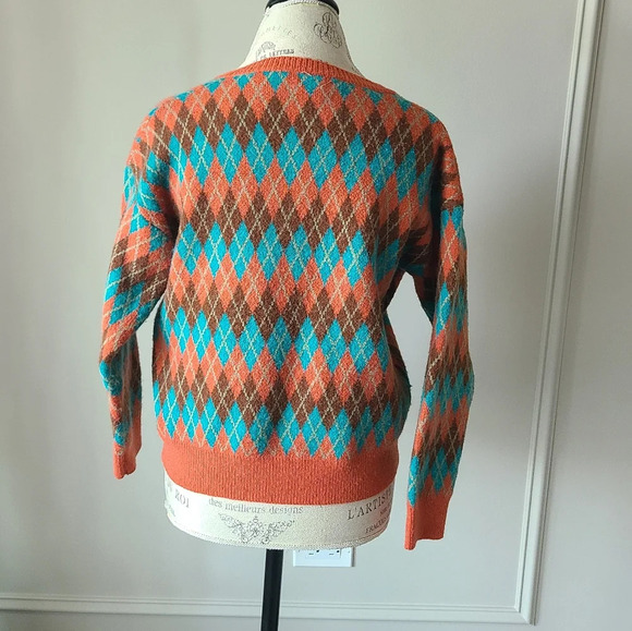 Pink diamond v-neck Argyle sweater womens sz.M - Picture 2 of 8